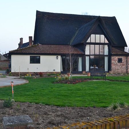 Wortwell Hall Barn Esterno foto